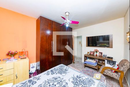 Suíte de casa à venda com 3 quartos, 200m² em Barreiro, Belo Horizonte