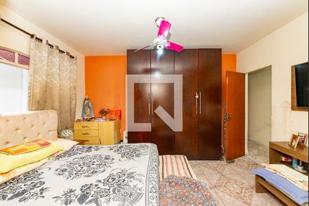 Suíte de casa à venda com 3 quartos, 200m² em Barreiro, Belo Horizonte