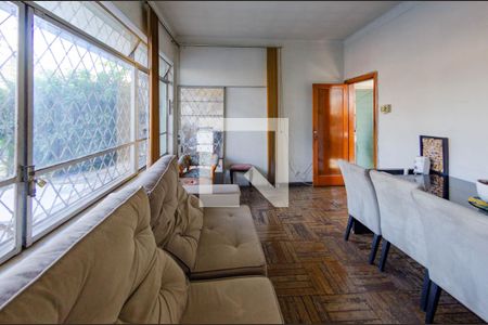 Sala de casa para alugar com 3 quartos, 300m² em Alto Barroca, Belo Horizonte