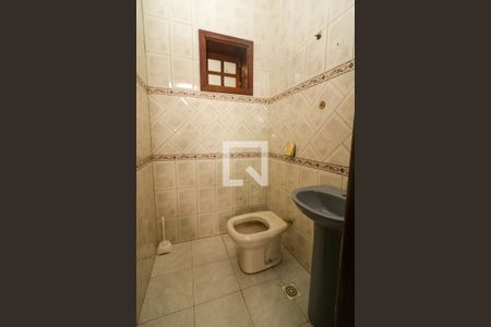 Lavabo de casa à venda com 3 quartos, 200m² em Espírito Santo, Porto Alegre