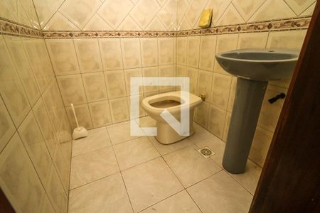 Lavabo de casa à venda com 3 quartos, 200m² em Espírito Santo, Porto Alegre