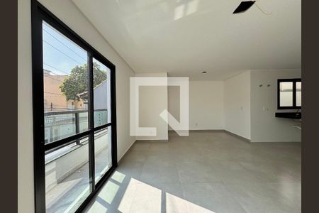 Sala de casa à venda com 3 quartos, 206m² em Vila Santo Alberto, Santo André