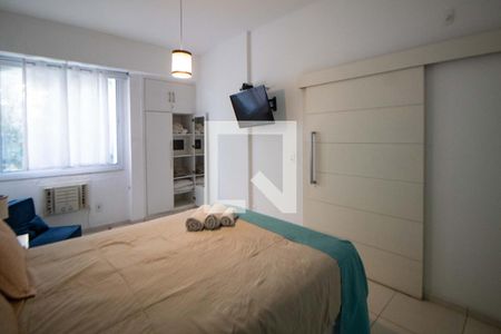 Suíte de kitnet/studio à venda com 1 quarto, 45m² em Copacabana, Rio de Janeiro