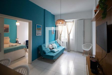 Sala de kitnet/studio à venda com 1 quarto, 45m² em Copacabana, Rio de Janeiro