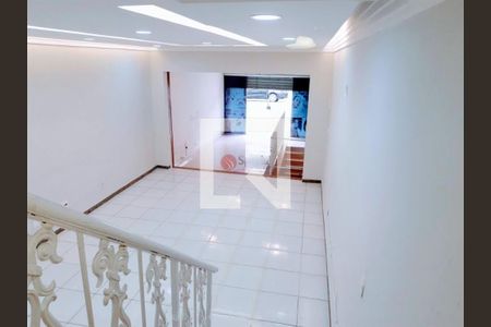 Casa à venda com 2 quartos, 184m² em Vila Regente Feijó, São Paulo