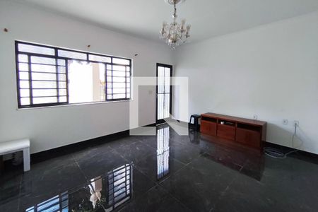 Sala de Estar de casa à venda com 3 quartos, 295m² em Jardim Guarani, Campinas