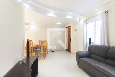 Sala de casa de condomínio à venda com 3 quartos, 120m² em Chácara Seis de Outubro, São Paulo