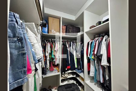 Suíte - Closet de casa de condomínio para alugar com 3 quartos, 140m² em Vargem Grande, Rio de Janeiro