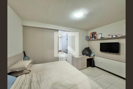 Suíte de casa de condomínio para alugar com 3 quartos, 140m² em Vargem Grande, Rio de Janeiro