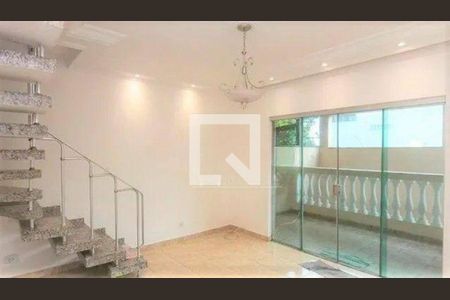 Casa à venda com 2 quartos, 480m² em Jardim Grimaldi, São Paulo