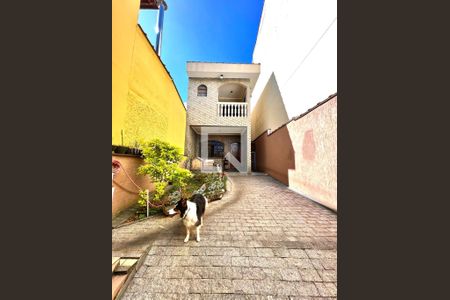 Casa à venda com 3 quartos, 178m² em Vila Tibiriçá, Santo André