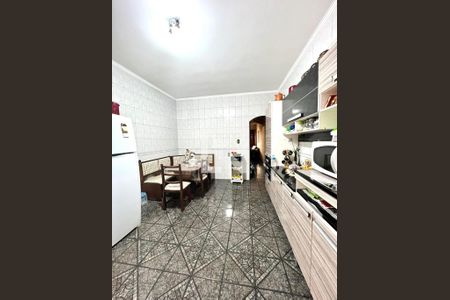 Cozinha de casa à venda com 3 quartos, 178m² em Vila Tibiriçá, Santo André