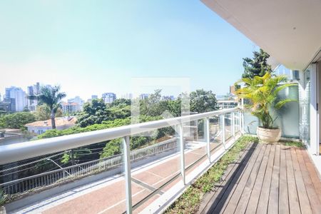 Varanda da Sala de casa de condomínio à venda com 3 quartos, 350m² em Real Parque, São Paulo