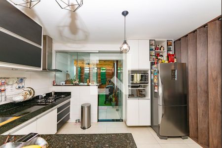 Cozinha de apartamento à venda com 2 quartos, 140m² em Chácara Cotia, Contagem