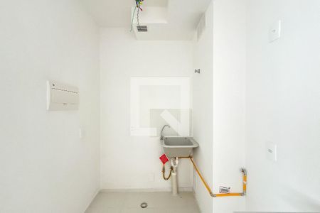 Sala/Cozinha/Área de Serviço de apartamento à venda com 2 quartos, 33m² em Jardim Pereira Leite, São Paulo