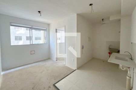 Sala/Cozinha/Área de Serviço de apartamento à venda com 2 quartos, 33m² em Jardim Pereira Leite, São Paulo