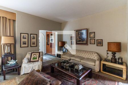 Sala de casa à venda com 6 quartos, 440m² em Santa Cecilia, São Paulo