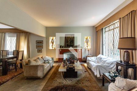 Sala de casa à venda com 6 quartos, 440m² em Santa Cecilia, São Paulo