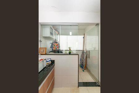 Área de Serviço de casa à venda com 2 quartos, 140m² em Chácaras Reunidas Santa Terezinha, Contagem