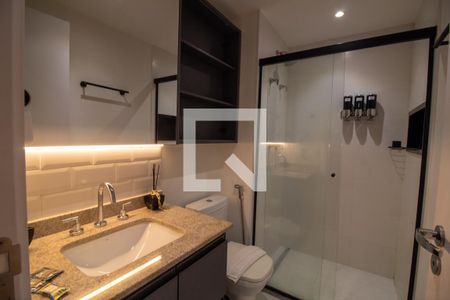 Banheiro de kitnet/studio à venda com 1 quarto, 25m² em Campo Belo, São Paulo