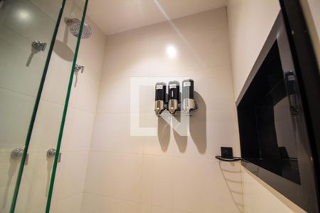 Banheiro de kitnet/studio à venda com 1 quarto, 25m² em Campo Belo, São Paulo