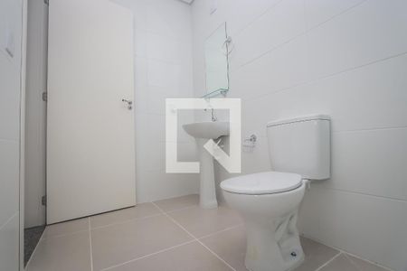 Banheiro de apartamento para alugar com 1 quarto, 48m² em Jardim Miriam, São Paulo