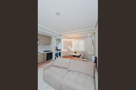 Sala/Cozinha de apartamento para alugar com 2 quartos, 44m² em Vila Bremen, Guarulhos