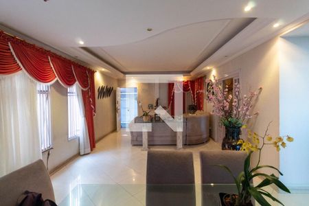 Sala de casa à venda com 4 quartos, 400m² em Vila Granada, São Paulo