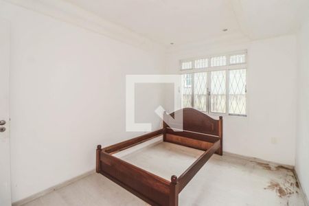 Quarto 2 de casa à venda com 5 quartos, 268m² em Três Figueiras, Porto Alegre