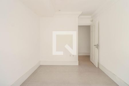 Quarto 1 de casa à venda com 5 quartos, 268m² em Três Figueiras, Porto Alegre