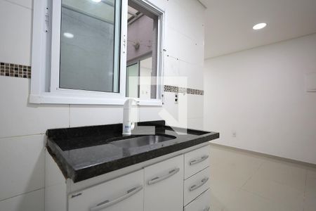 Cozinha de apartamento à venda com 2 quartos, 37m² em Parque Erasmo Assunção, Santo André