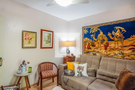 Quarto 1 de casa à venda com 4 quartos, 200m² em Espírito Santo, Porto Alegre