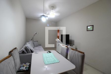 Sala de casa à venda com 3 quartos, 106m² em Conjunto Residencial Butanta, São Paulo