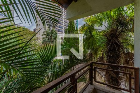 Quarto 1 Vista de casa de condomínio à venda com 3 quartos, 271m² em Três Figueiras, Porto Alegre