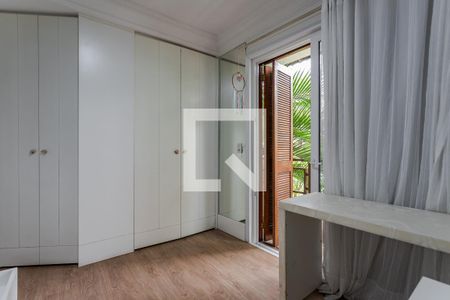 Quarto 1 de casa de condomínio à venda com 3 quartos, 271m² em Três Figueiras, Porto Alegre