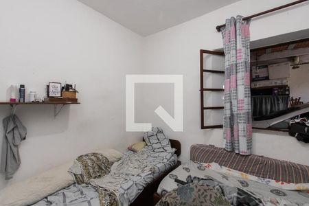 Quarto de casa para alugar com 2 quartos, 250m² em Parque Cisper, São Paulo