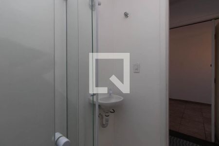 Banheiro de apartamento à venda com 2 quartos, 54m² em Jardim Brasil, São Paulo