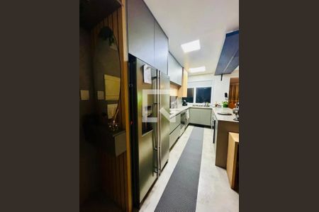 Cozinha de apartamento para alugar com 2 quartos, 117m² em Vila Castelo, São Paulo