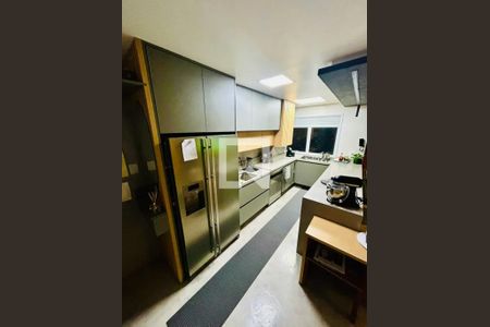 Cozinha de apartamento para alugar com 2 quartos, 117m² em Vila Castelo, São Paulo