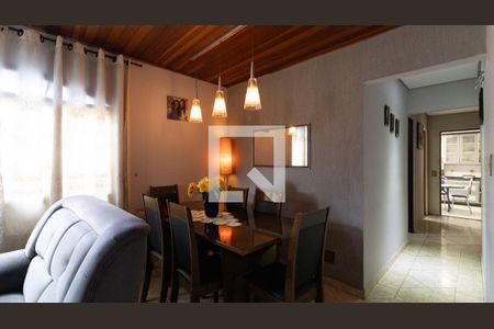 Sala de casa à venda com 5 quartos, 208m² em Jardim Ponte Rasa, São Paulo