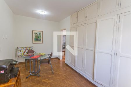 Quarto 1 de casa para alugar com 5 quartos, 206m² em São Pedro, Belo Horizonte