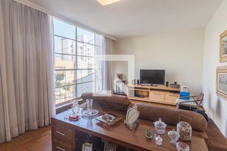 Sala de casa para alugar com 5 quartos, 206m² em São Pedro, Belo Horizonte