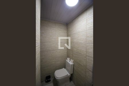 Banheiro do Quarto 1 de casa à venda com 2 quartos, 125m² em Conjunto Promorar Sapopemba, São Paulo