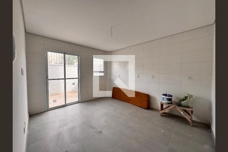 Sala de apartamento à venda com 2 quartos, 66m² em Jardim Utinga, Santo André