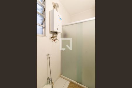 Banheiro da suíte de apartamento à venda com 2 quartos, 70m² em Lagoa, Rio de Janeiro