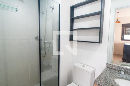 Banheiro de kitnet/studio para alugar com 1 quarto, 30m² em Jardim Prudência, São Paulo
