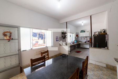 Sala 2º andar de casa à venda com 5 quartos, 470m² em Nossa Senhora da Saude, Belo Horizonte