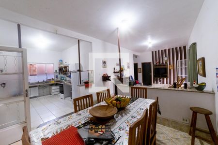 Sala 1º andar de casa à venda com 5 quartos, 470m² em Nossa Senhora da Saude, Belo Horizonte