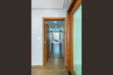 Sala de casa à venda com 4 quartos, 400m² em Vigário Geral, Rio de Janeiro