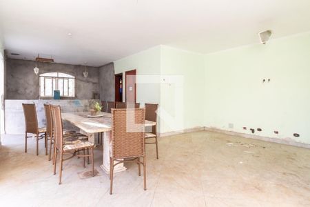 Casa à venda com 4 quartos, 451m² em Alphaville Residencial Um, Barueri